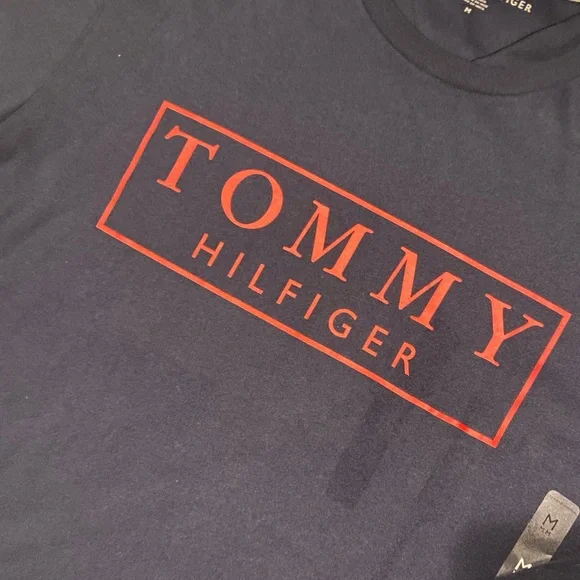 👕BUNDLE OF 3 TOMMY HILFIGER SHIRTS👕 - Picture 9 of 11